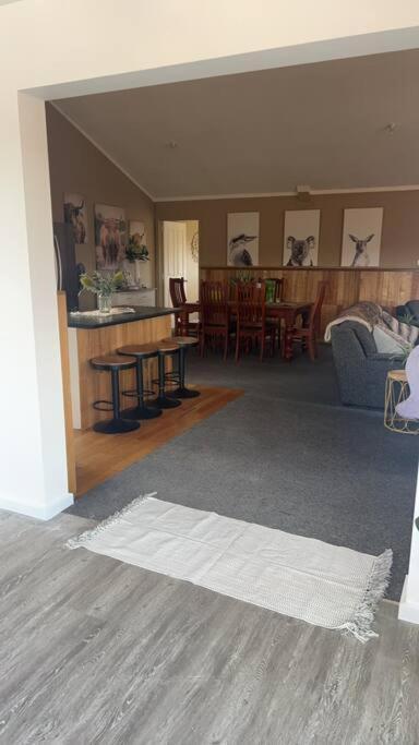 Great Lakes Wilderness Three Bedroom Home Miena Экстерьер фото